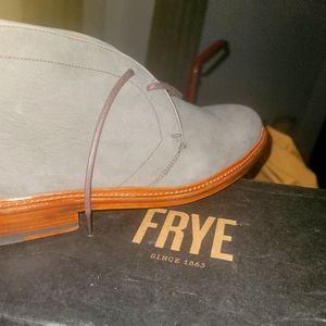 Frye Men's boots Jones Chukka size 12 Ash